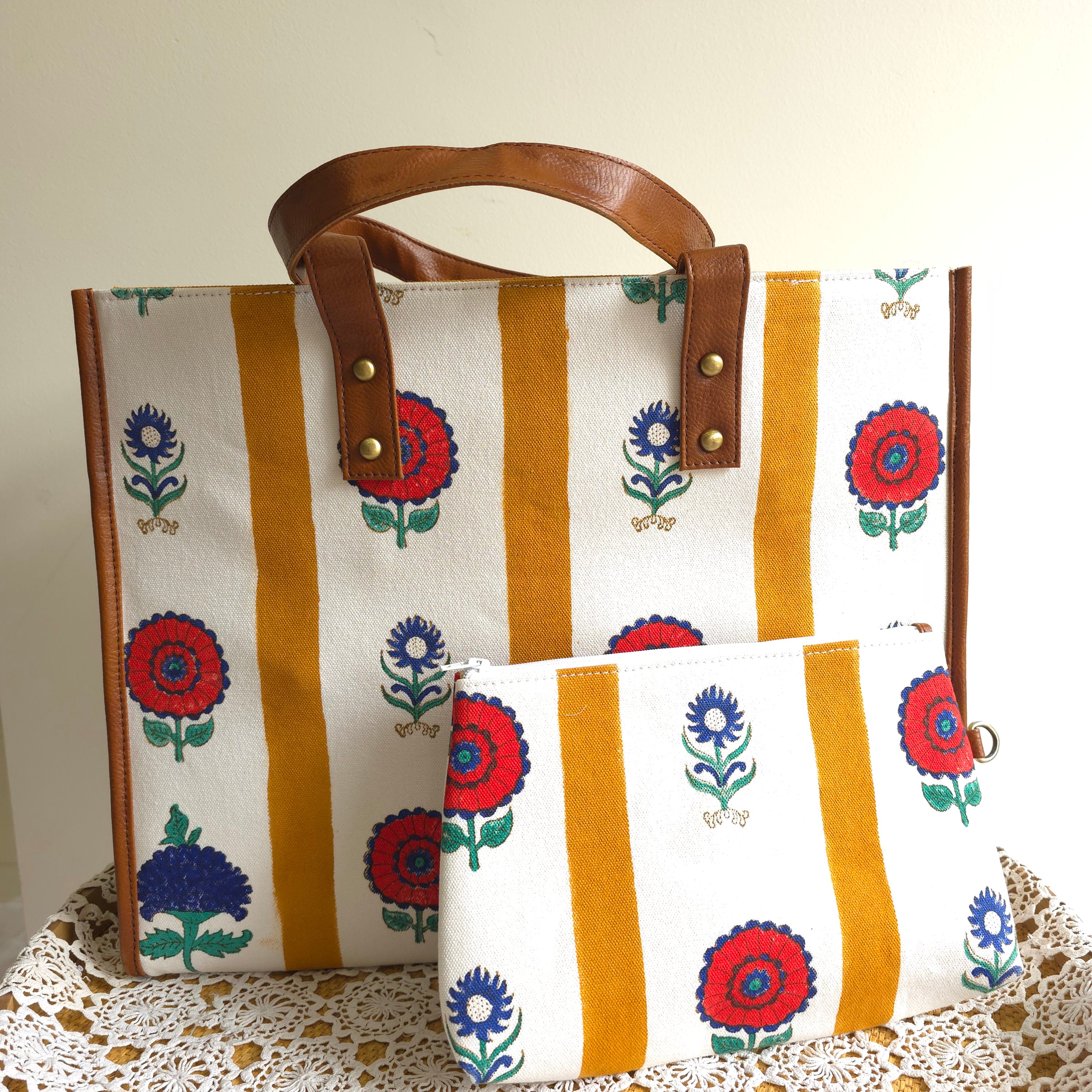 Dahlia Crush - Orange & Indigo