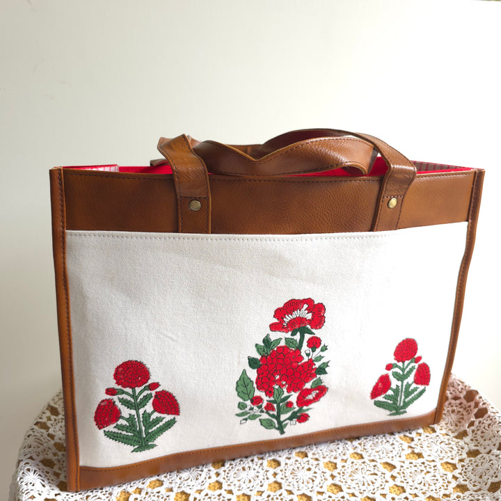 Twin Surprise - Red Carnation