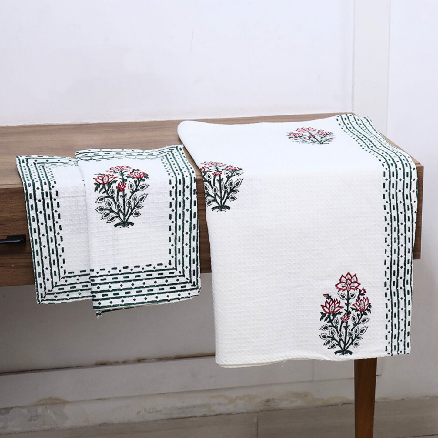 Towel Sets-Carnations Craze